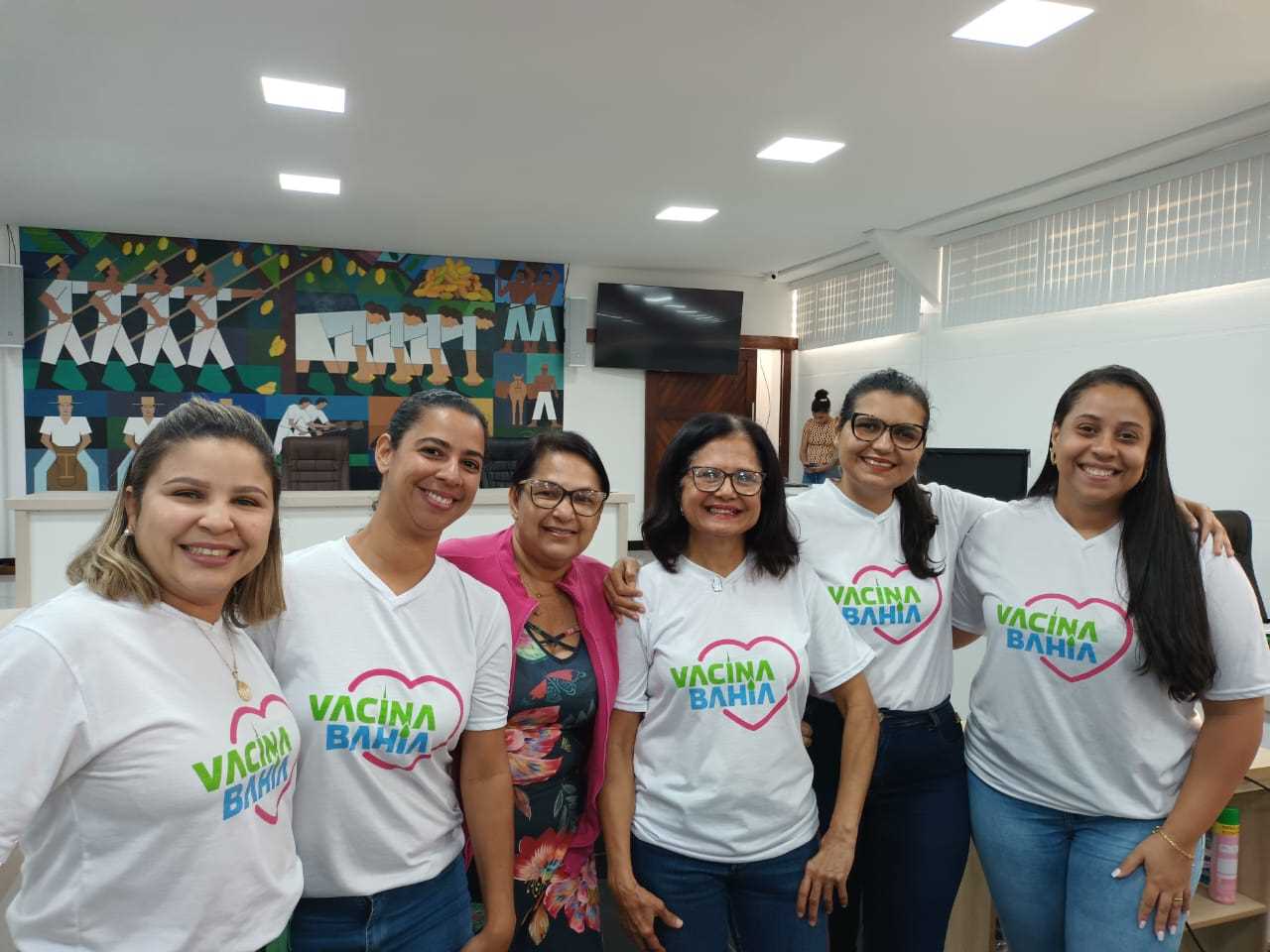 Camacã: Enfermeiros e Técnicos de Enfermagem participam de palestra sobre Boas Práticas de Vacina